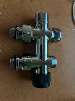 Thermrad Design universeel thermostatisch onderblok 1/2&quot; recht - chroom - buis aansluiting M24 koppelingen