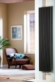 Jaga Iguana Aplano 2200 X 410 x 80 mm (hxlxd) 1097 watt (75/65/20&iexcl;C) kleur RAL 9016